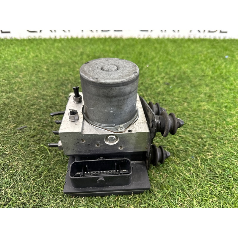 Блок abs (тормозная система) AUDI A4 B8 2010 2.0 CAEB 8K0614517FM