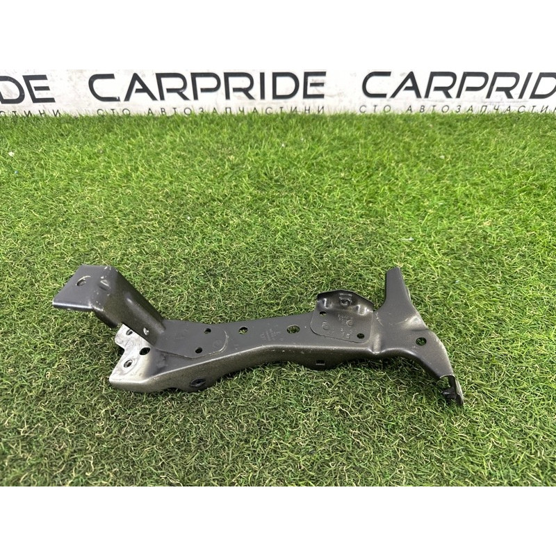 Крепление крыла (кузов и элементы) AUDI A3 8V 2016 1.8 CNSB 8V0821136C