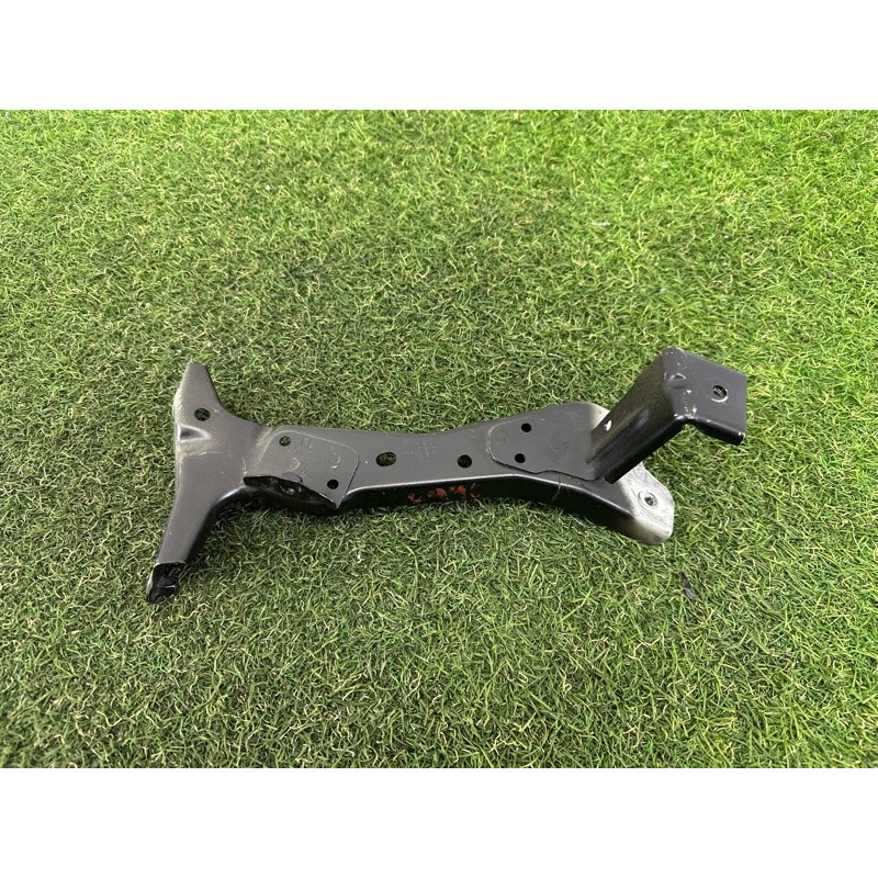 Крепление крыла (кузов и элементы) AUDI A3 8V 2016 1.8 CNSB 8V0821136C