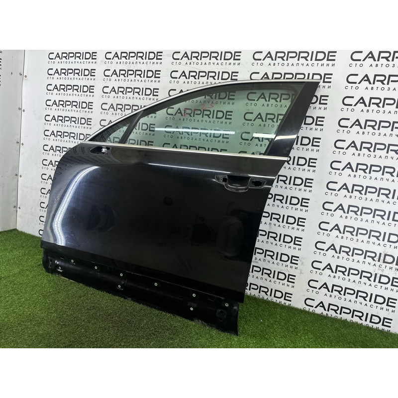 Дверь (наружные элементы кузова) Volkswagen Touareg NF 2012 3.0 Hybrid CGFA 7P0831055