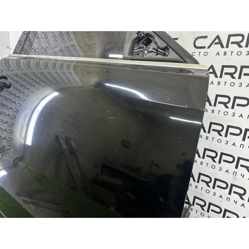 Дверь (наружные элементы кузова) AUDI Q5 8R 2010 3.2 CALB 8R0831052E