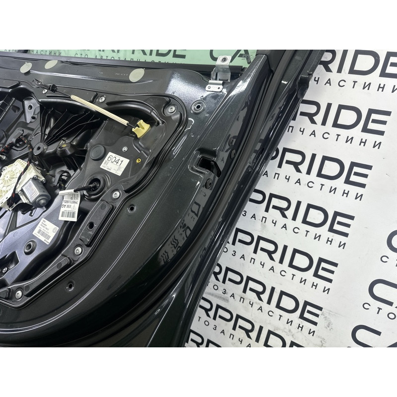 Дверь (наружные элементы кузова) Volkswagen Touareg NF 2012 3.0 TDI 7P0831056