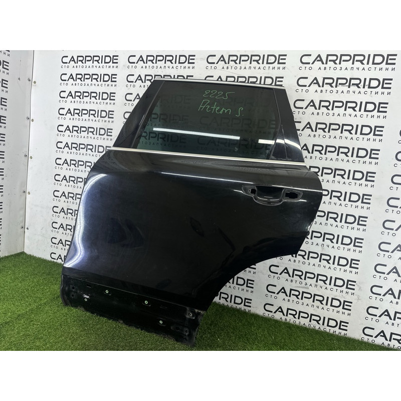 Дверь (наружные элементы кузова) Volkswagen Touareg NF 2012 3.0 Hybrid CGFA 7P0833055