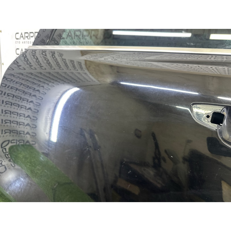 Дверь (наружные элементы кузова) Volkswagen Touareg NF 2012 3.0 Hybrid CGFA 7P0833055