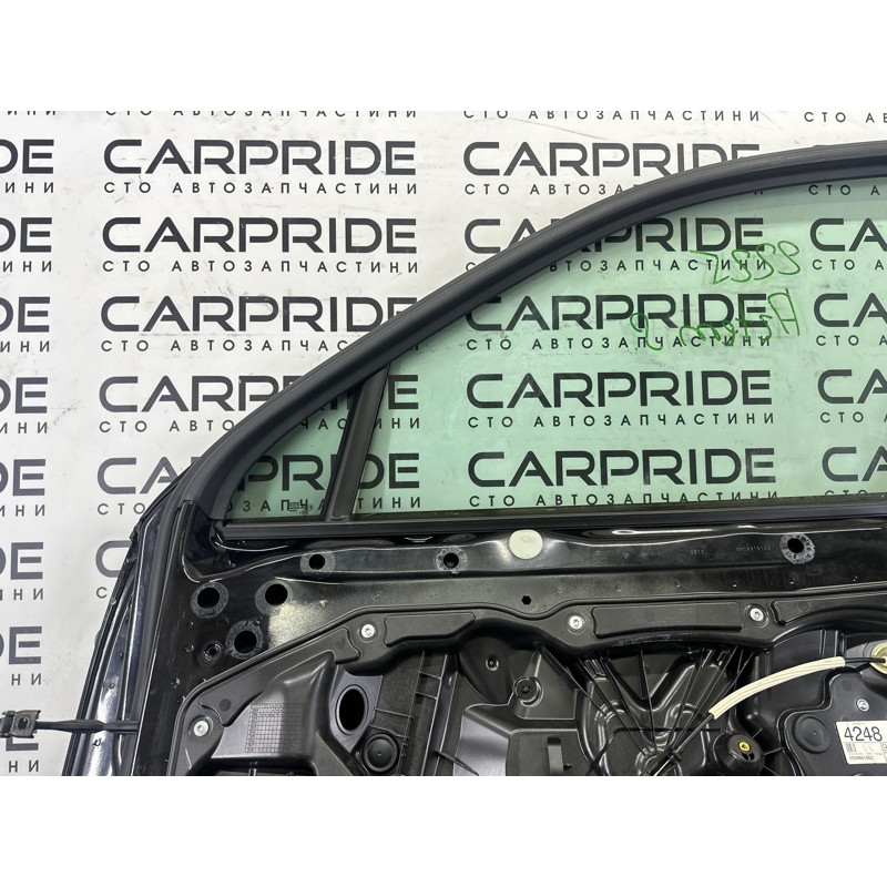 Дверь (наружные элементы кузова) Volkswagen Touareg NF 2012 3.0 Hybrid CGFA 7P0831056