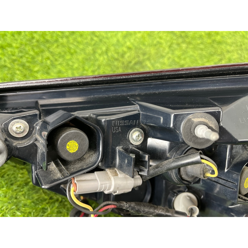 Задний фонарь (оптика) Nissan Rogue T33 2023 1.5 KR15DDT 265556RR1A