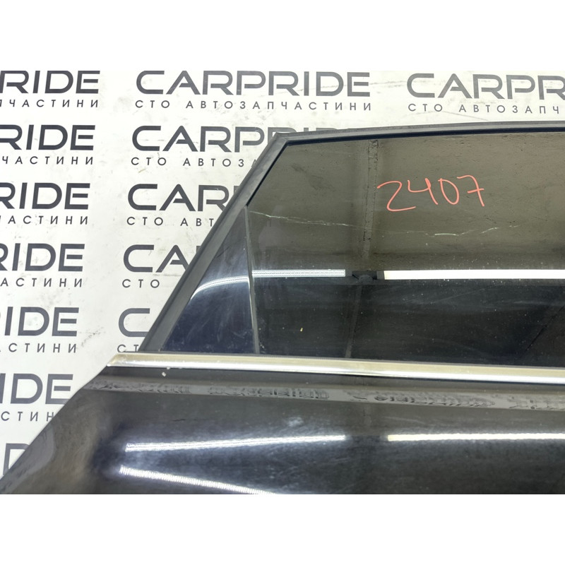 Дверь (наружные элементы кузова) AUDI Q5 8R 2010 3.2 CALB 8R0833052B