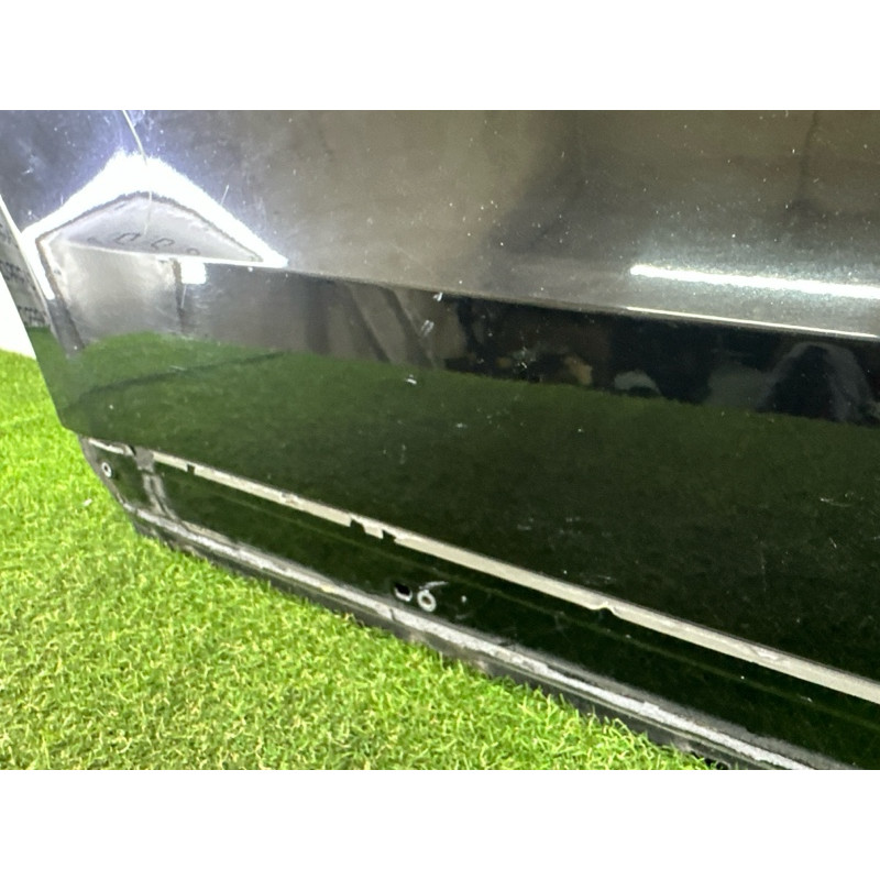 Дверь (наружные элементы кузова) AUDI Q5 8R 2010 3.2 CALB 8R0833052B