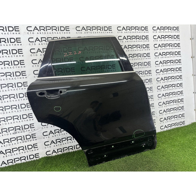 Дверь (наружные элементы кузова) Volkswagen Touareg NF 2012 3.0 Hybrid CGFA 7P0833056