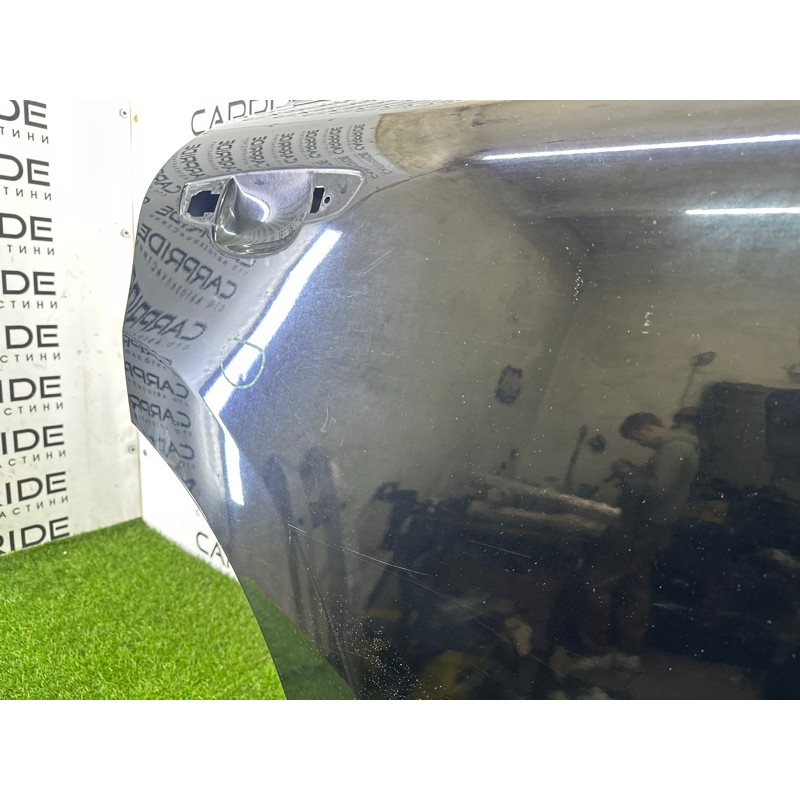 Дверь (наружные элементы кузова) Volkswagen Touareg NF 2012 3.0 Hybrid CGFA 7P0833056