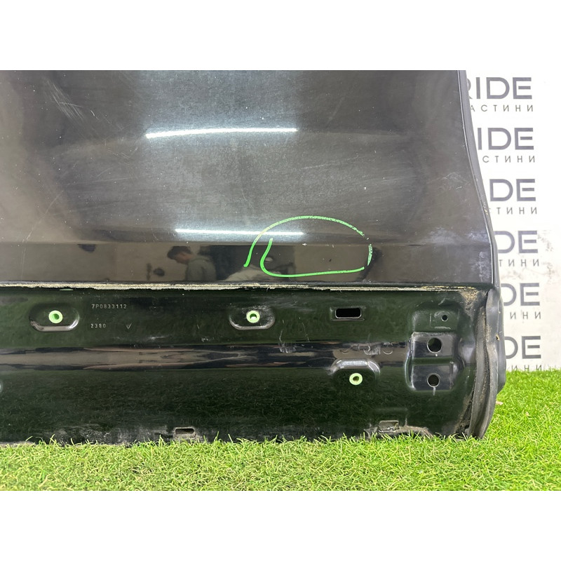 Дверь (наружные элементы кузова) Volkswagen Touareg NF 2012 3.0 Hybrid CGFA 7P0833056