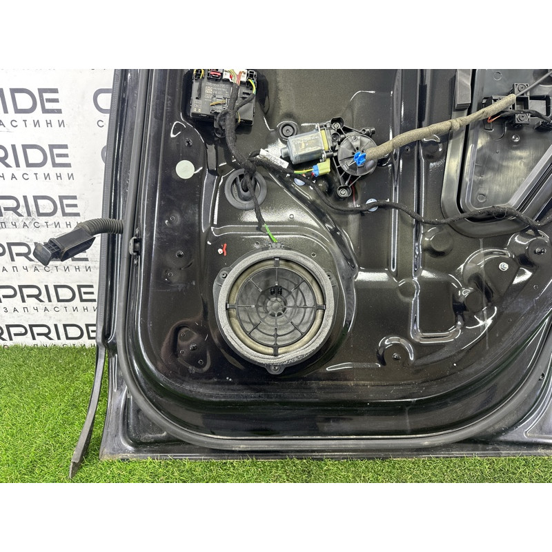 Дверь (наружные элементы кузова) AUDI Q7 4M 2017 3.0 CREC 4M0833052E