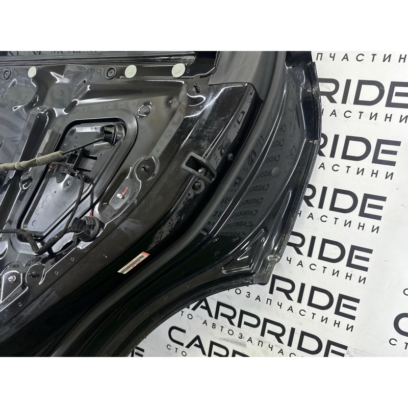 Дверь (наружные элементы кузова) AUDI Q7 4M 2017 3.0 CREC 4M0833052E