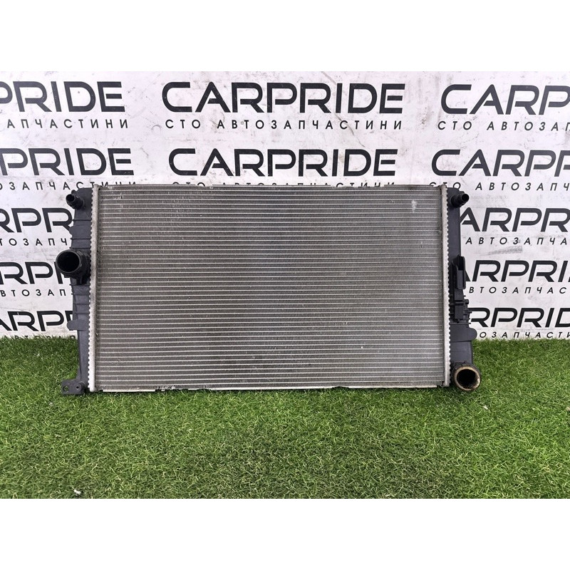 Радіатор охолодження (система охолодження) BMW 3-series F30 2013 2.0 17118672104