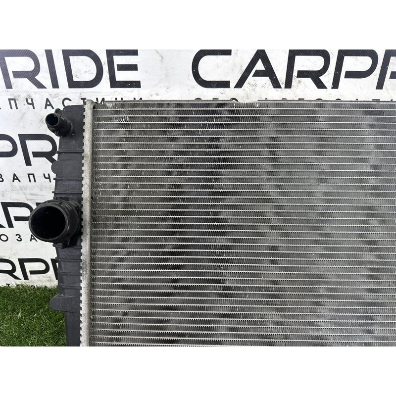 Радіатор охолодження (система охолодження) BMW 3-series F30 2013 2.0 17118672104