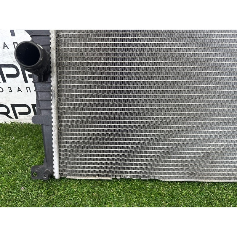 Радіатор охолодження (система охолодження) BMW 3-series F30 2013 2.0 17118672104