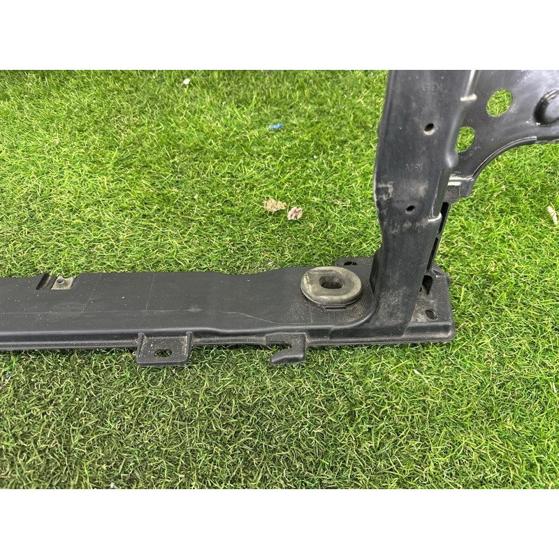 Телевізор (передня частина кузова) (наружные элементы кузова) KIA Soul 3 2022 2.0 64101K0000