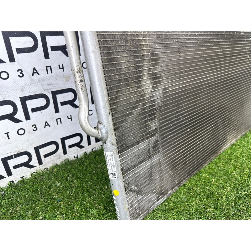 Радиатор кондиционера (отопление и кондиционирование) Volkswagen Touareg NF 2012 3.0 TDI 7P0820411A