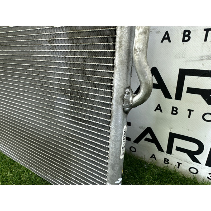 Радиатор кондиционера (отопление и кондиционирование) Volkswagen Touareg NF 2012 3.0 TDI 7P0820411A