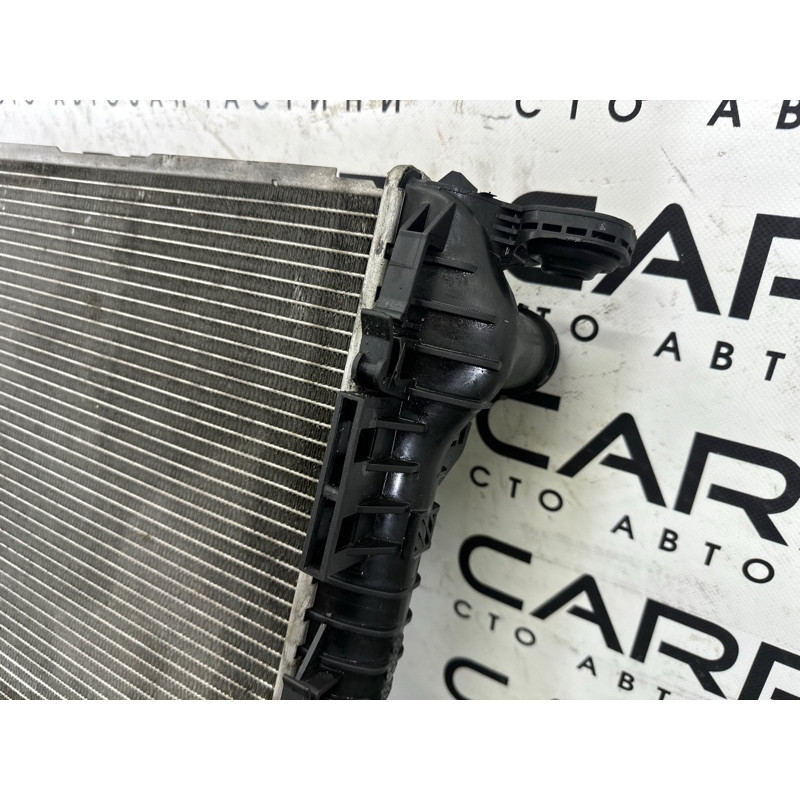 Радиатор охлаждения (система охлаждения) AUDI Q5 8R 2010 3.2 CALB 8K0121251Q