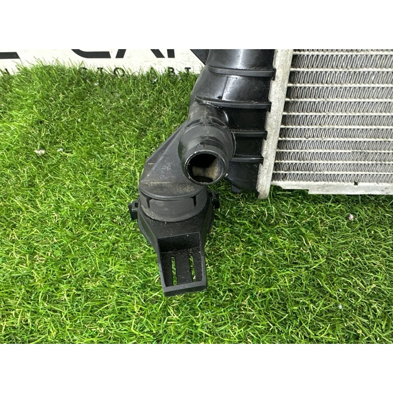 Радиатор охлаждения (система охлаждения) AUDI Q5 8R 2010 3.2 CALB 8K0121251Q