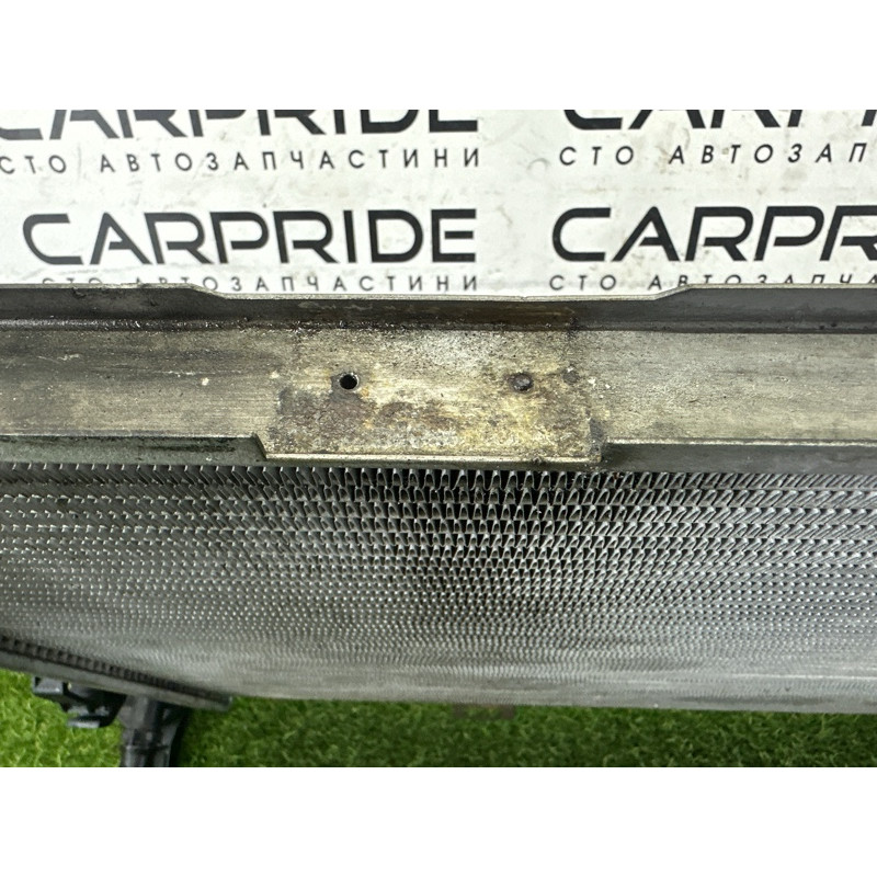 Радиатор охлаждения (система охлаждения) AUDI Q5 8R 2010 3.2 CALB 8K0121251Q