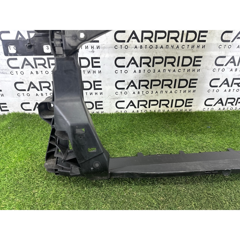 Телевизор (передняя часть кузова) (наружные элементы кузова) AUDI A3 8V 2016 1.8 CNSB 8V0805588