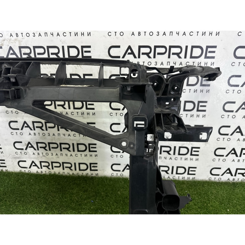 Телевизор (передняя часть кузова) (наружные элементы кузова) AUDI A3 8V 2016 1.8 CNSB 8V0805588