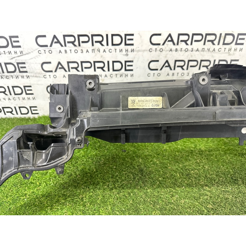 Телевизор (передняя часть кузова) (наружные элементы кузова) AUDI A3 8V 2016 1.8 CNSB 8V0805588