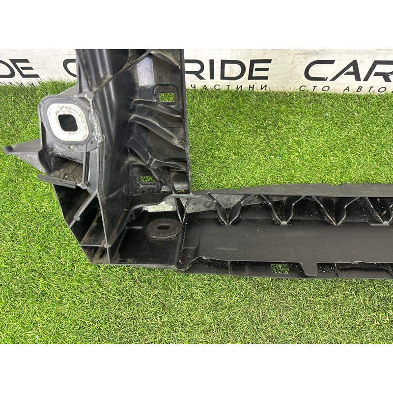 Телевизор (передняя часть кузова) (наружные элементы кузова) AUDI A3 8V 2016 1.8 CNSB 8V0805588