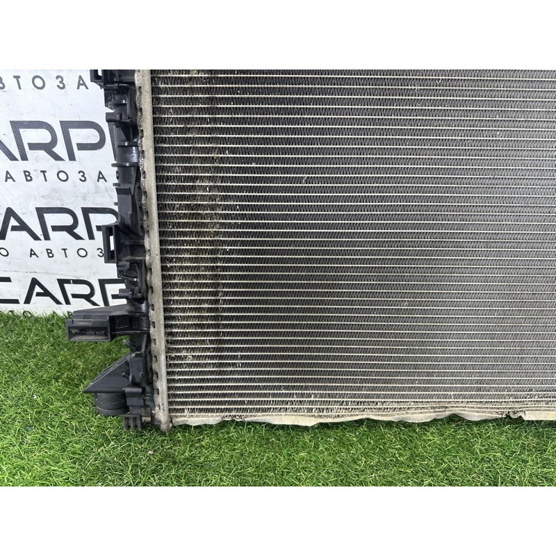 Радиатор охлаждения (система охлаждения) AUDI A8 D4 2011 4.2 CDRA 4H0121251B