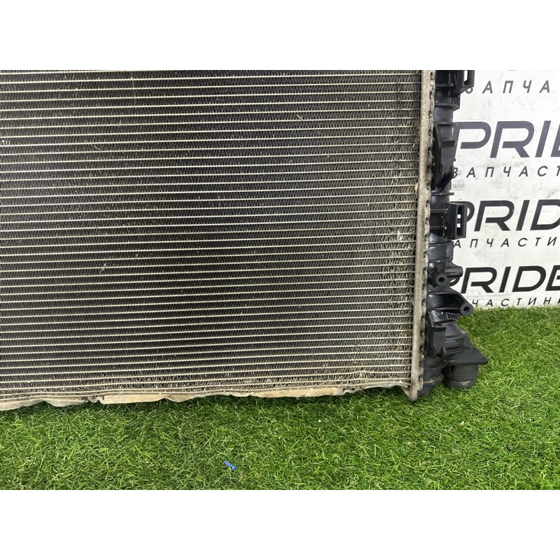 Радиатор охлаждения (система охлаждения) AUDI A8 D4 2011 4.2 CDRA 4H0121251B