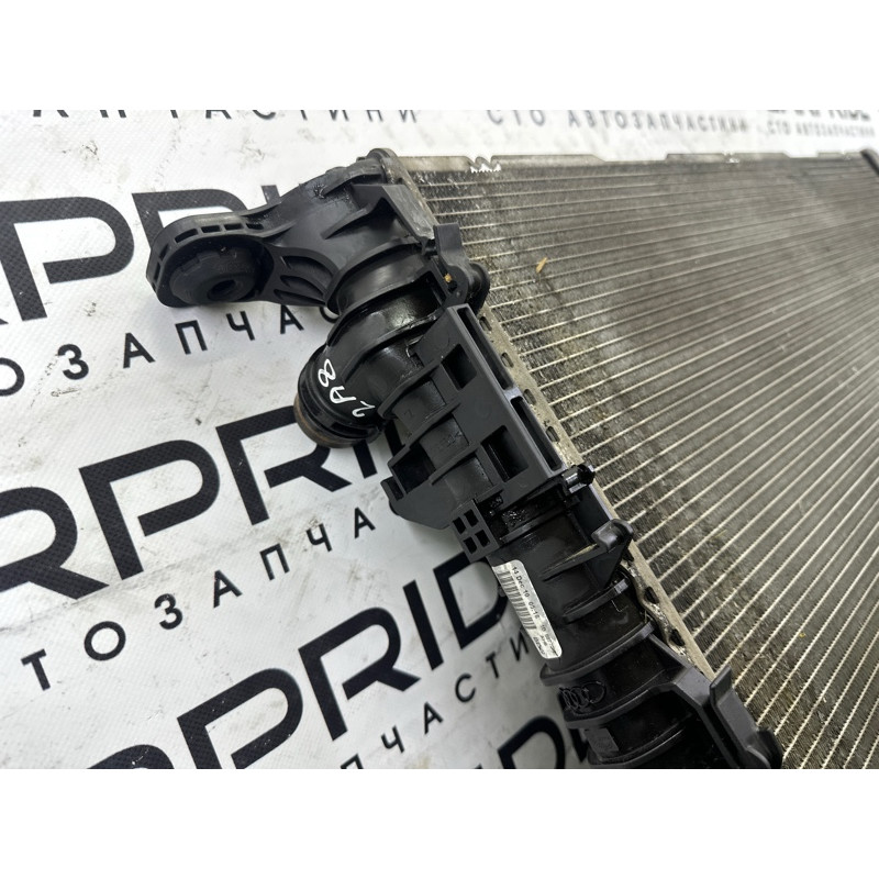 Радиатор охлаждения (система охлаждения) AUDI A8 D4 2011 4.2 CDRA 4H0121251B