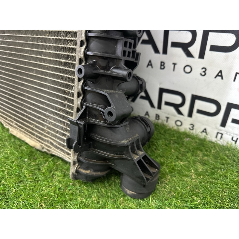 Радиатор охлаждения (система охлаждения) AUDI A8 D4 2011 4.2 CDRA 4H0121251B
