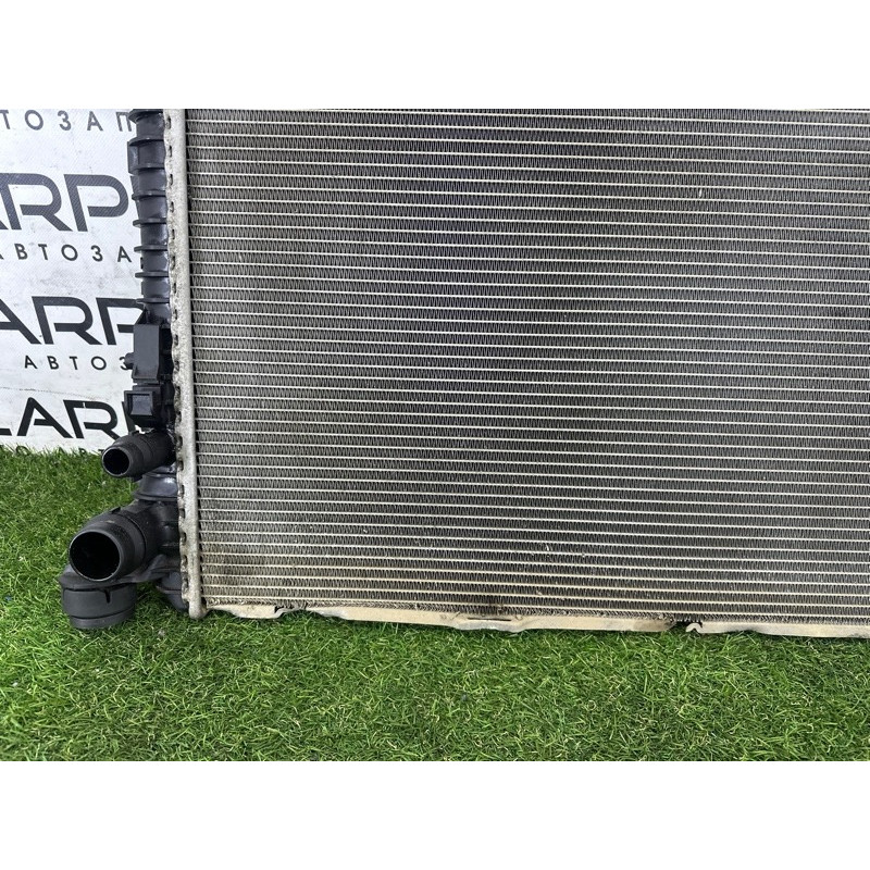 Радиатор охлаждения (система охлаждения) AUDI A8 D4 2011 4.2 CDRA 4H0121251B