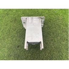 Кронштейн усилителя бампера