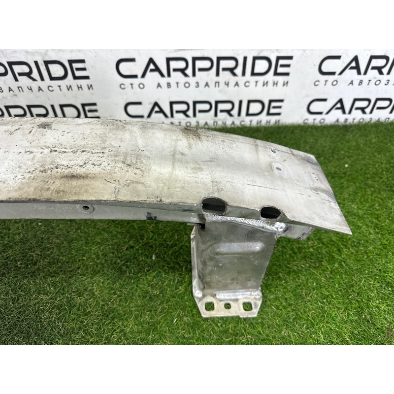 Усилитель бампера (наружные элементы кузова) AUDI A8 D4 2011 4.2 CDRA 4H0807109C