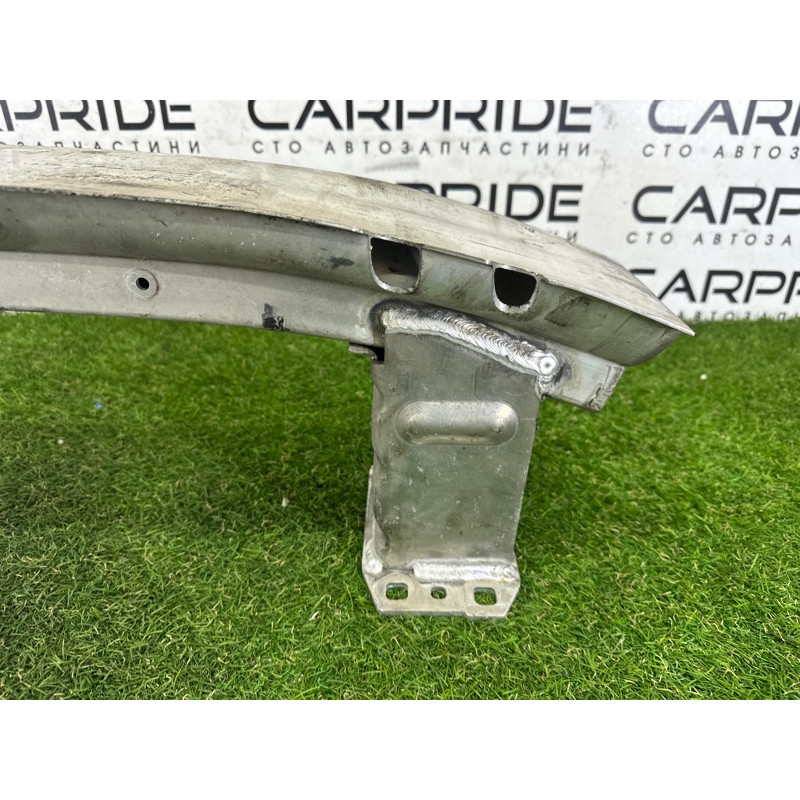 Усилитель бампера (наружные элементы кузова) AUDI A8 D4 2011 4.2 CDRA 4H0807109C