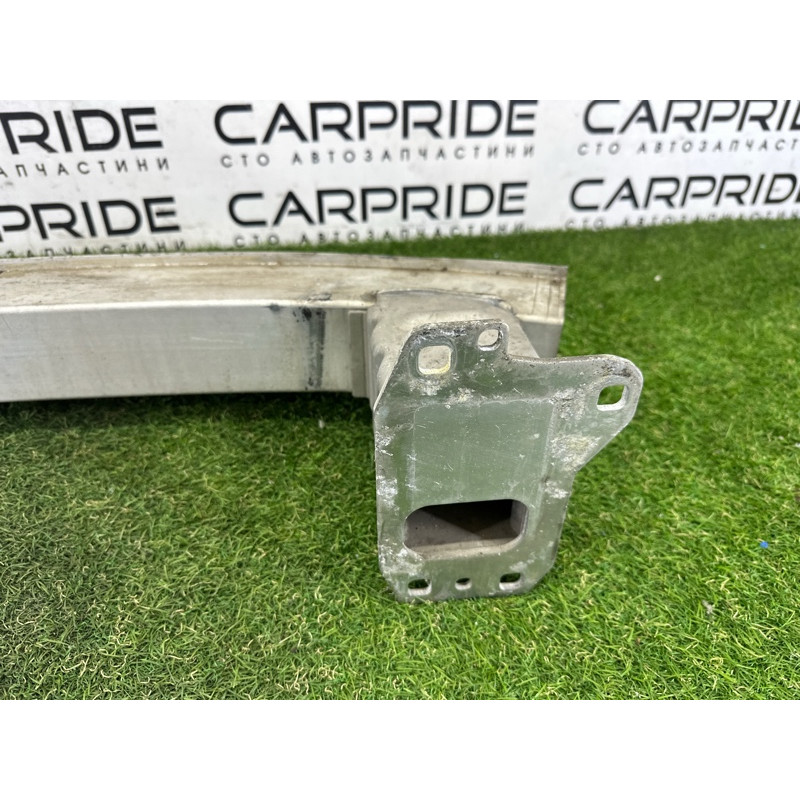 Усилитель бампера (наружные элементы кузова) AUDI A8 D4 2011 4.2 CDRA 4H0807109C