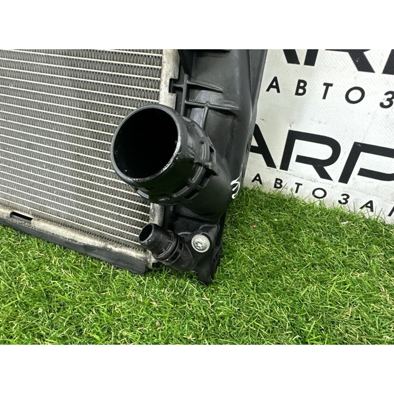 Радиатор охлаждения (система охлаждения) BMW X1 E84 2014 2.0 17117547059