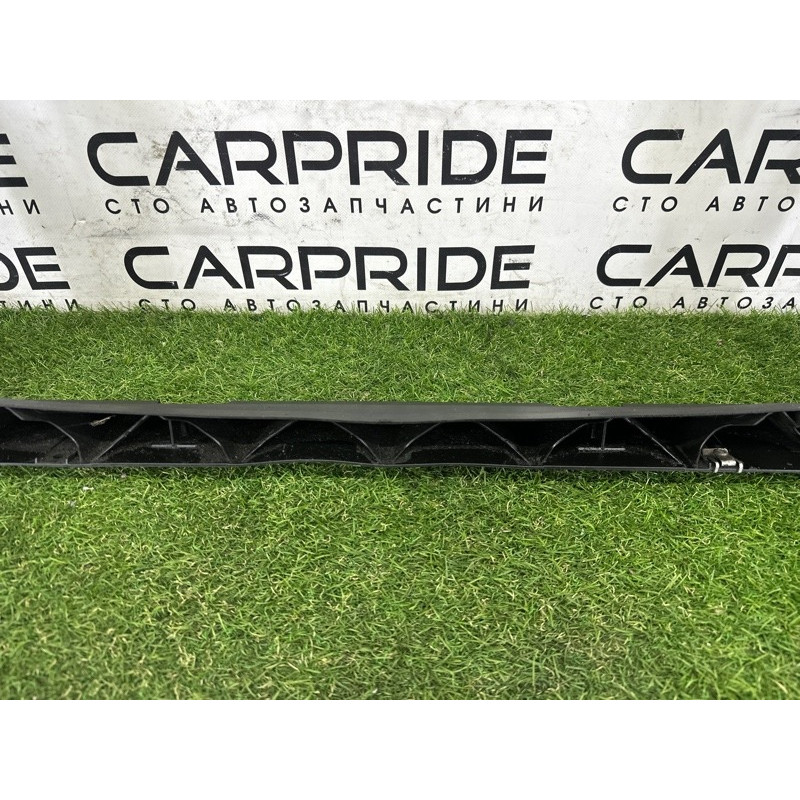 Телевизор (передняя часть кузова) (наружные элементы кузова) AUDI A4 B8 2010 2.0 CAEB 8K0805594L