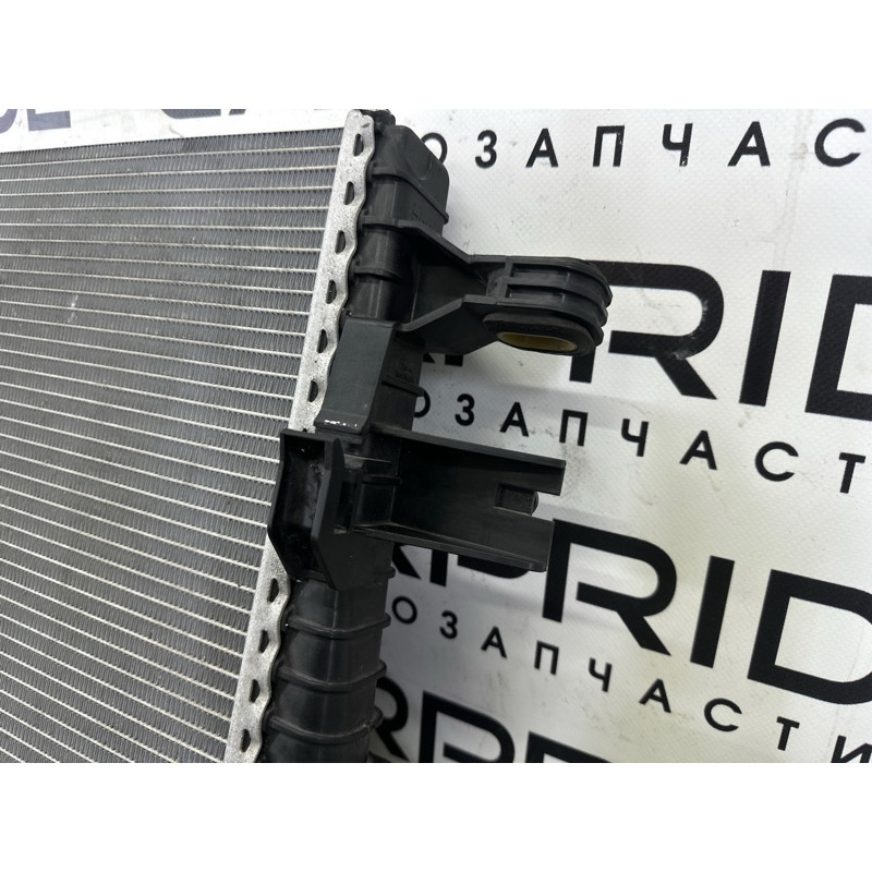 Радиатор охлаждения (система охлаждения) Volkswagen Touareg NF 2012 3.0 Hybrid CGFA 7P0121253A