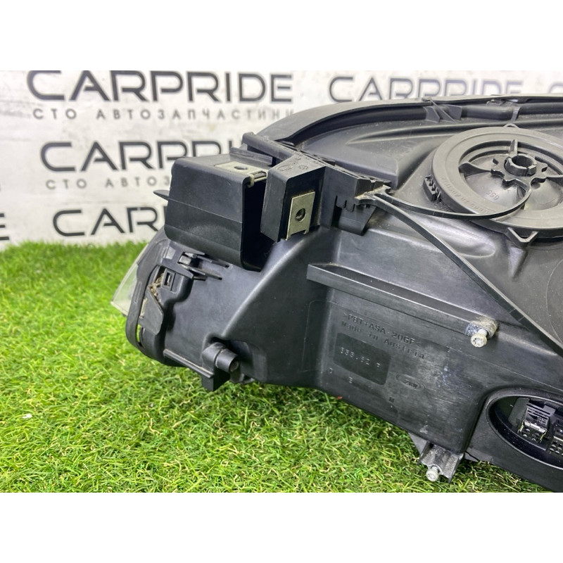 Фара (оптика) BMW 7-series F02 2011 4.4 N63 63117228424