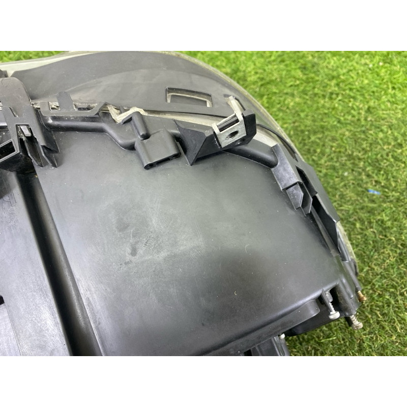 Фара (оптика) BMW 7-series F01 2011 3.0 N54 63117228423