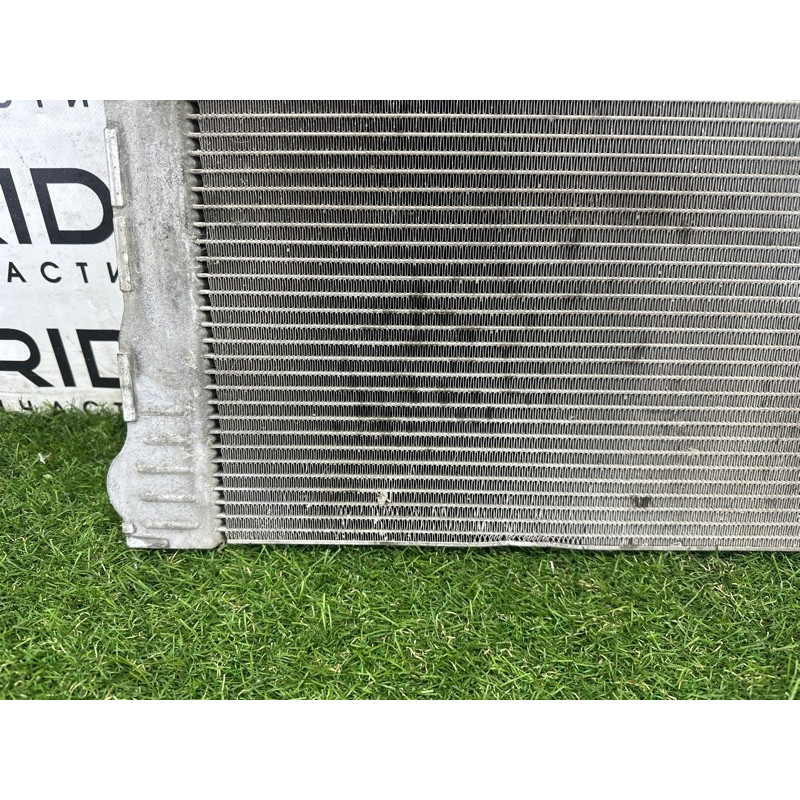 Радиатор охлаждения (система охлаждения) BMW 7-series F01 2011 3.0 N54 17118615426