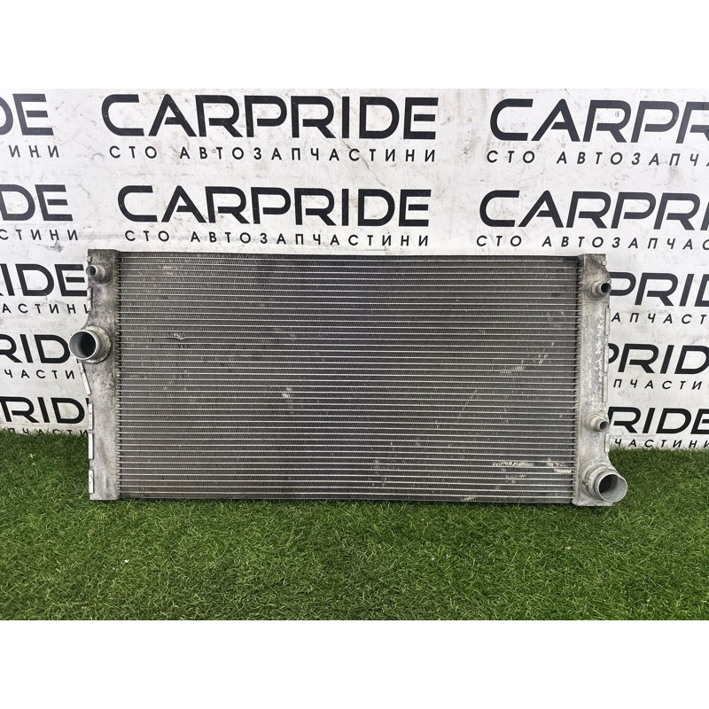 Радиатор охлаждения (система охлаждения) BMW 7-series F01 2011 3.0 N54 17118615426