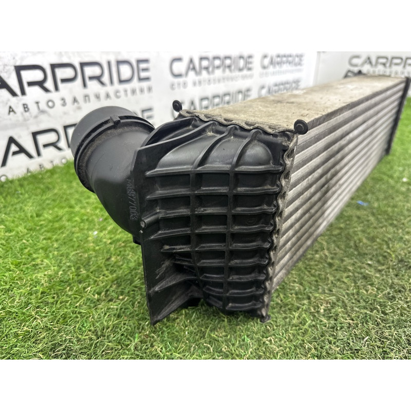 Интеркулер (система охлаждения) BMW 7-series F01 2011 3.0 N54 17517577115