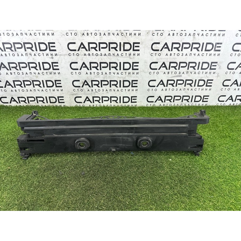 Рамка радиатора (кузов и элементы) BMW 7-series F01 2011 3.0 N54 17117639071