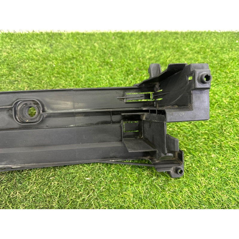 Рамка радиатора (кузов и элементы) BMW 7-series F01 2011 3.0 N54 17117639071