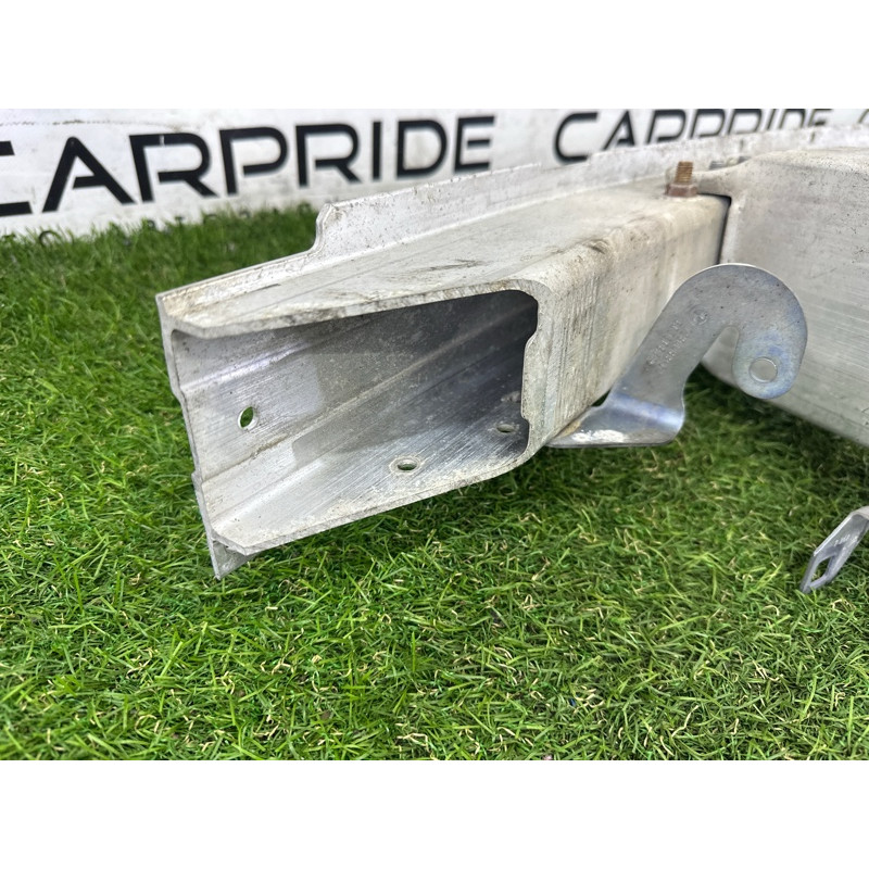 Усилитель бампера (наружные элементы кузова) BMW 7-series F01 2011 3.0 N54 51117186899